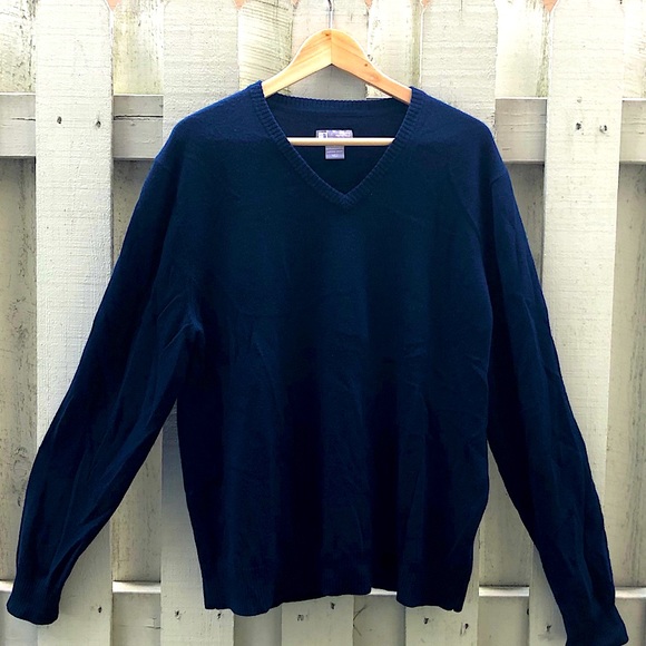 jcpenney Other - 🌸 4/$25 Merino Wool Men’s V-Neck